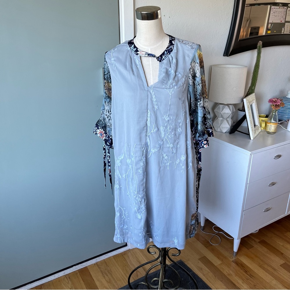 Tiny tunic